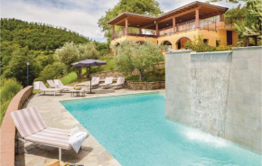 Отель Holiday home Montecastelli di Umb. 50 with Outdoor Swimmingpool  Лишиано-Никконе